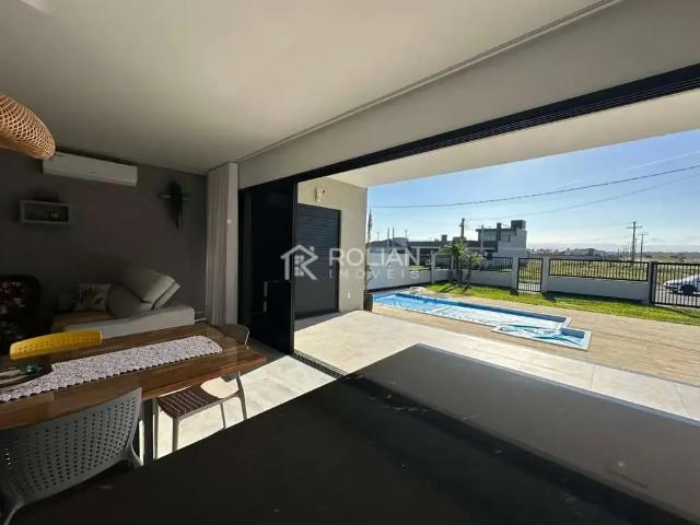 Casa / Sobrado para Venda em Arroio do Sal/RS Pérola 3 Quartos