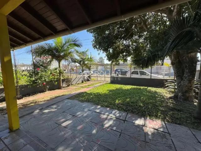 Casa / Sobrado para Venda em Arroio do Sal/RS Praia de Âncora 2 Quartos