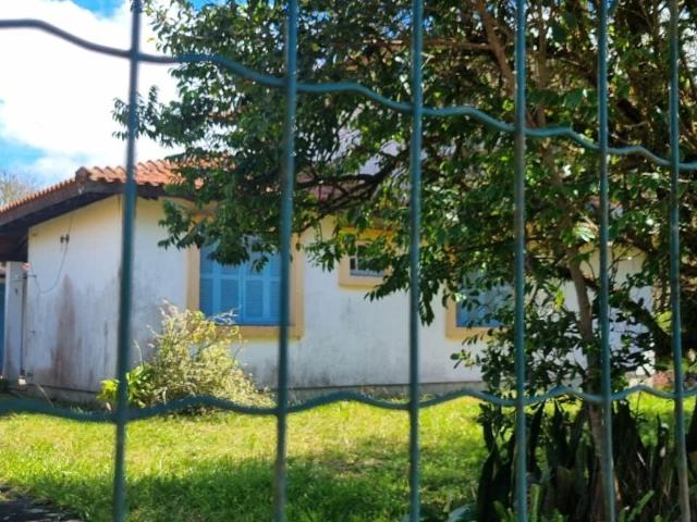 Casa / Sobrado para Venda em Arroio do Sal/RS Praia de Bom Jesus 4 Quartos