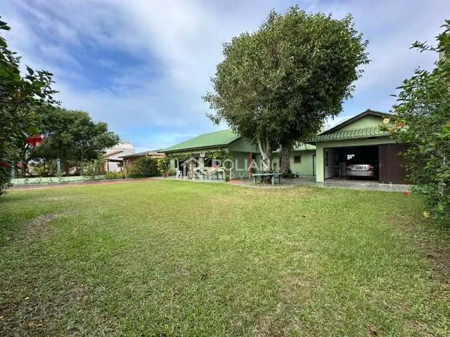 Casa / Sobrado para Venda em Arroio do Sal/RS Praia Rondinha Velha 4 Quartos