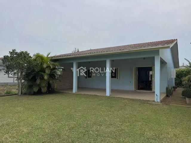 Casa / Sobrado para Venda em Arroio do Sal/RS Praia Torres Sul 2 Quartos