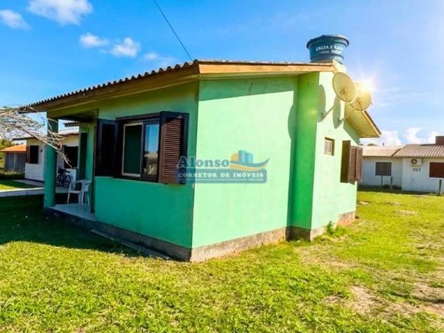Casa / Sobrado para Venda em Arroio do Sal/RS Quatro Lagos 2 Quartos