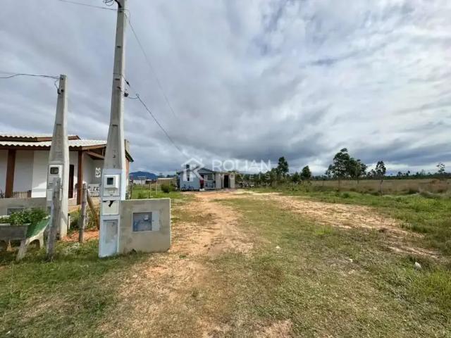 Casa / Sobrado para Venda em Arroio do Sal/RS Quatro Lagos 2 Quartos