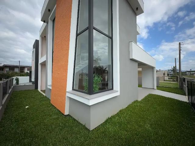 Casa / Sobrado para Venda em Arroio do Sal/RS Vista Alegre 3 Quartos