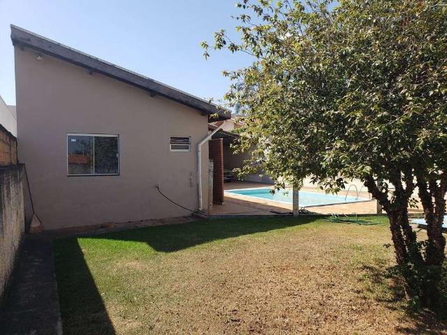 Casa / Sobrado para Venda em Artur Nogueira/SP Jardim Resek II 3 Quartos
