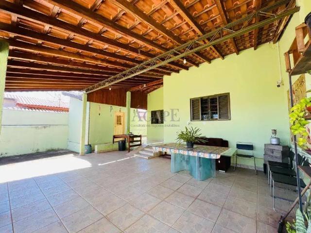 Casa / Sobrado para Venda em Artur Nogueira/SP Parque Residencial Itamaraty 3 Quartos