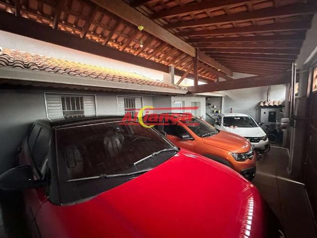 Casa / Sobrado para Venda em Arujá/SP Arujamérica 4 Quartos