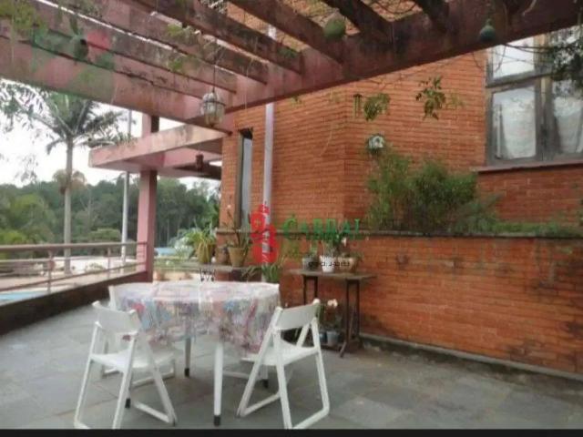Casa / Sobrado para Venda em Arujá/SP Arujázinho I, II e III 4 Quartos