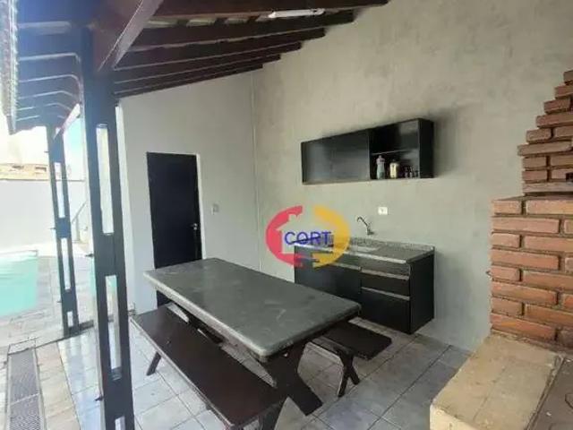 Casa / Sobrado para Venda em Arujá/SP Centro 4 Quartos
