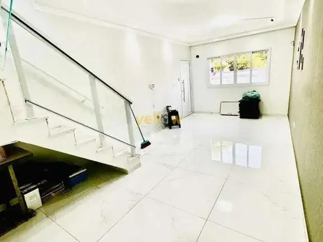 Casa / Sobrado para Venda em Arujá/SP Jardim Planalto 3 Quartos