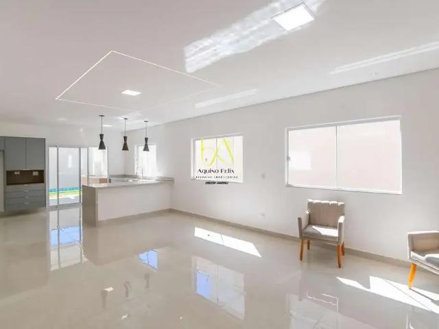Casa / Sobrado para Venda em Atibaia/SP Itapetinga 3 Quartos