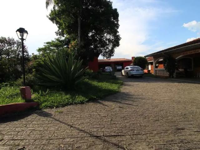 Casa / Sobrado para Venda em Atibaia/SP Jardim Colonial 9 Quartos