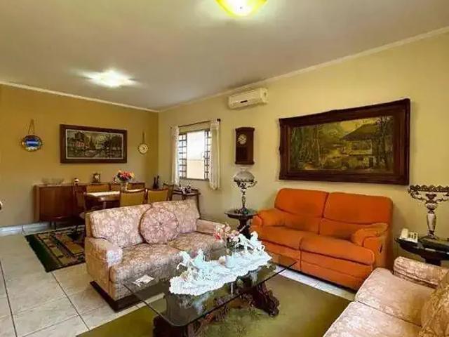 Casa / Sobrado para Venda em Atibaia/SP Jardim do Lago 3 Quartos