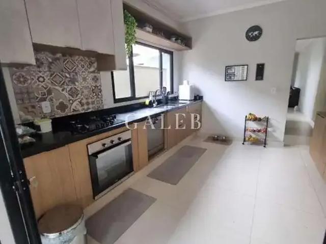 Casa / Sobrado para Venda em Atibaia/SP Jardim do Lago 3 Quartos
