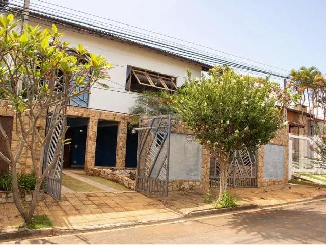 Casa / Sobrado para Venda em Atibaia/SP Jardim do Lago 3 Quartos