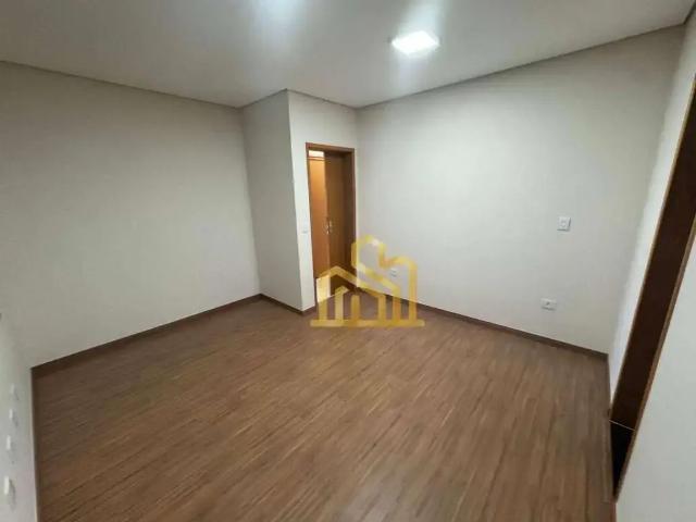 Casa / Sobrado para Venda em Atibaia/SP Jardim dos Pinheiros 4 Quartos