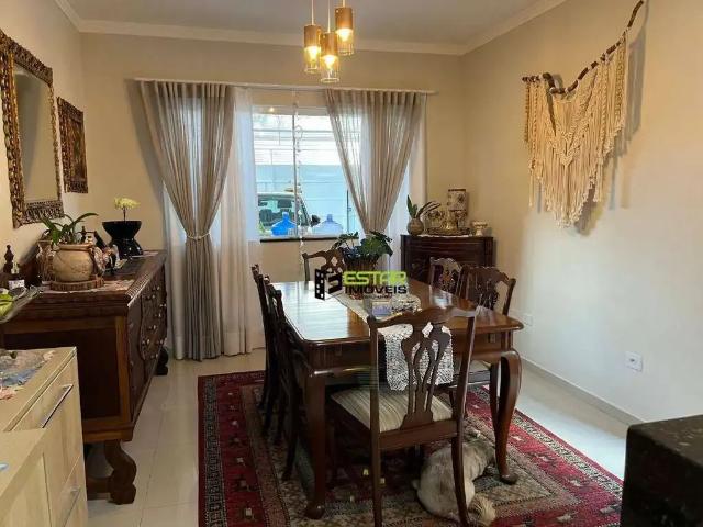 Casa / Sobrado para Venda em Atibaia/SP Jardim Jaraguá 3 Quartos