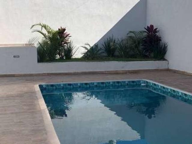Casa / Sobrado para Venda em Atibaia/SP Jardim Jaraguá 4 Quartos