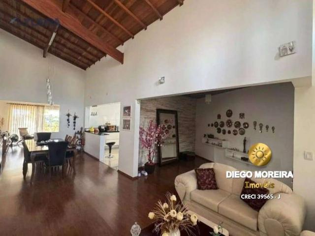 Casa / Sobrado para Venda em Atibaia/SP Jardim Paulista 3 Quartos