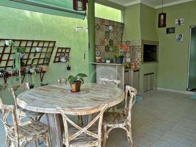 Casa / Sobrado para Venda em Atibaia/SP Jardim Paulista 3 Quartos