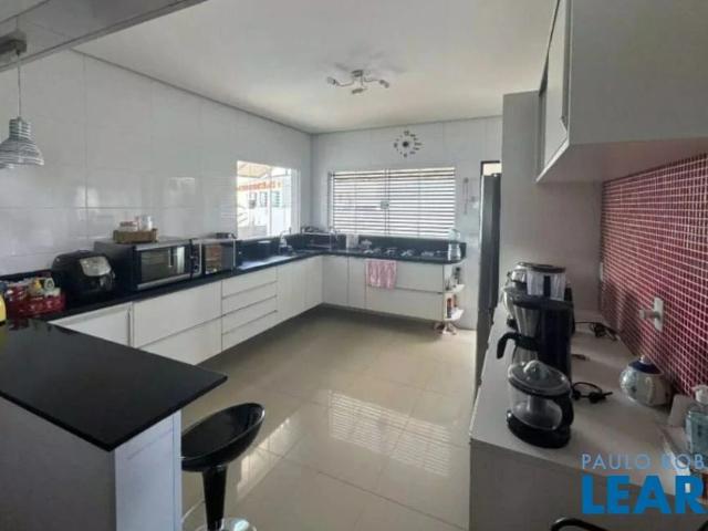 Casa / Sobrado para Venda em Atibaia/SP Jardim Paulista 3 Quartos