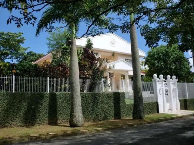 Casa / Sobrado para Venda em Atibaia/SP Jardim São Nicolau 5 Quartos