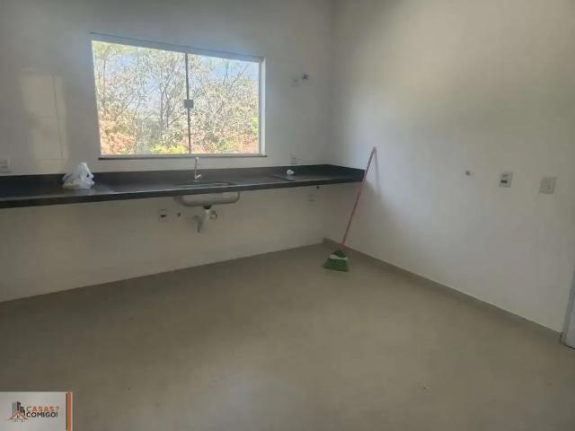 Casa / Sobrado para Venda em Atibaia/SP Nova Cerejeira 2 Quartos