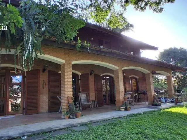 Casa / Sobrado para Venda em Atibaia/SP Retiro das Fontes 4 Quartos