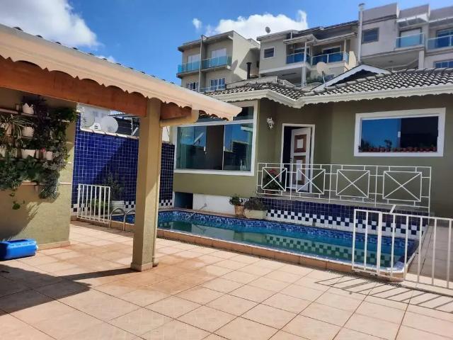 Casa / Sobrado para Venda em Atibaia/SP Recreio Maristela 3 Quartos