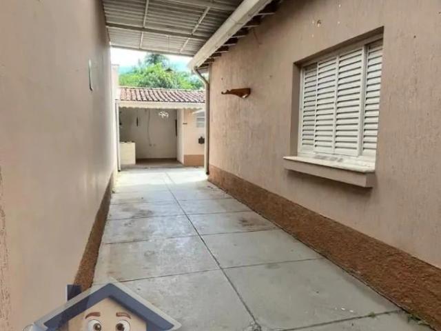Casa / Sobrado para Venda em Atibaia/SP Vila Thais 3 Quartos