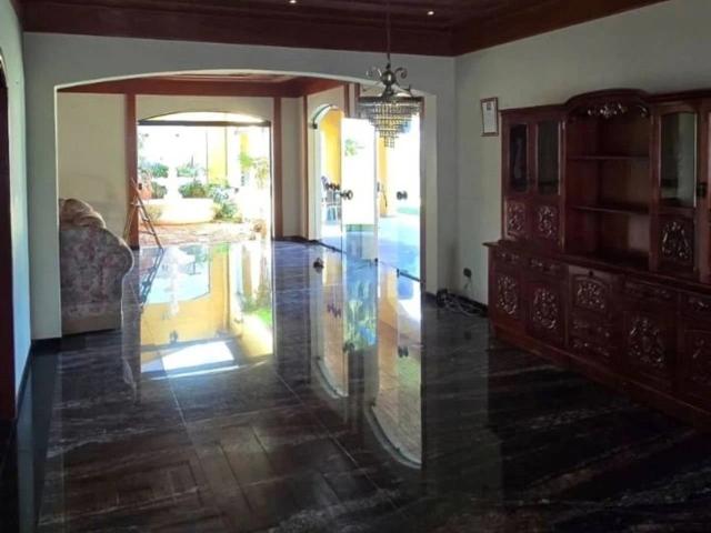 Casa / Sobrado para Venda em Atibaia/SP Vila Esperia ou Giglio 3 Quartos