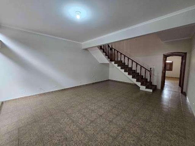 Casa / Sobrado para Venda em Atibaia/SP Vila Giglio 5 Quartos