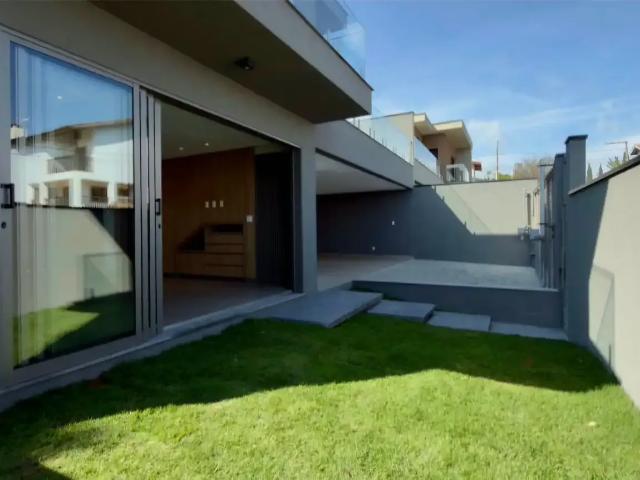 Casa / Sobrado para Venda em Atibaia/SP Vila Loanda 3 Quartos