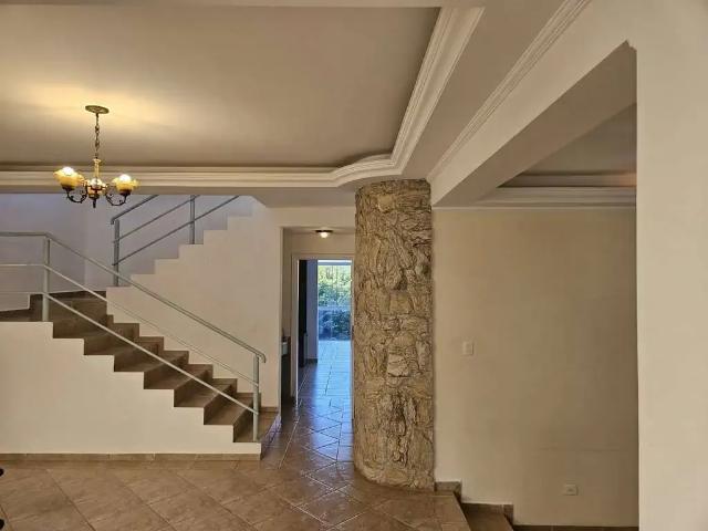 Casa / Sobrado para Venda em Atibaia/SP Vila Petrópolis 3 Quartos