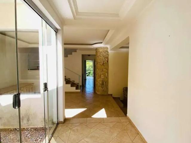 Casa / Sobrado para Venda em Atibaia/SP Vila Petrópolis 3 Quartos