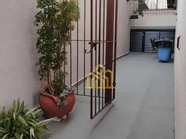 Casa / Sobrado para Venda em Atibaia/SP Vila Petrópolis 3 Quartos
