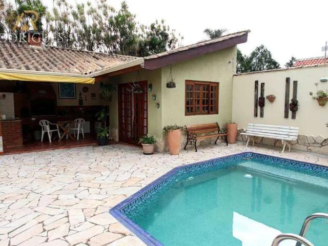 Casa / Sobrado para Venda em Atibaia/SP Vila Petrópolis 3 Quartos