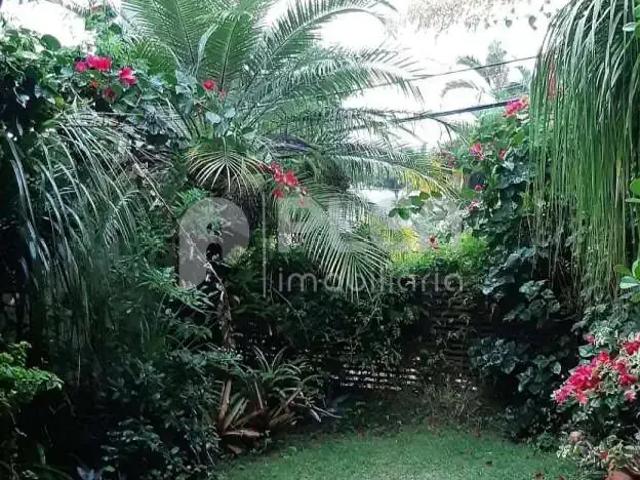 Casa / Sobrado para Venda em Atibaia/SP Vila Petrópolis 4 Quartos