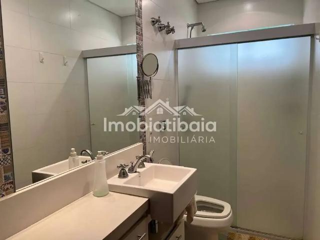 Casa / Sobrado para Venda em Atibaia/SP Vila Petrópolis 4 Quartos