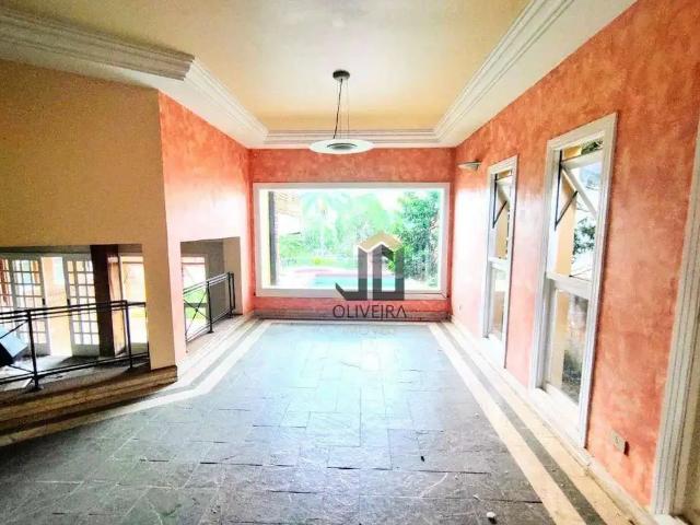 Casa / Sobrado para Venda em Atibaia/SP Vila Petrópolis 5 Quartos