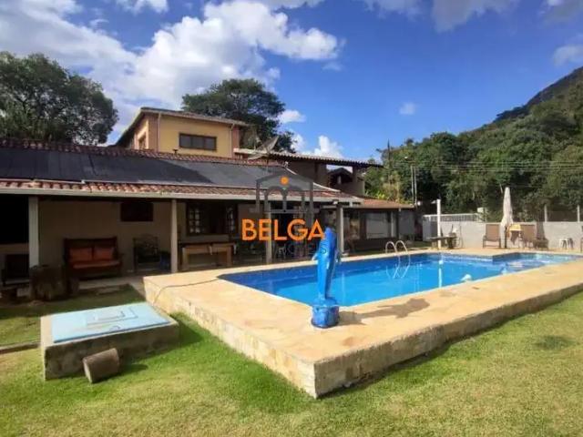 Casa / Sobrado para Venda em Atibaia/SP Vila Petrópolis 5 Quartos