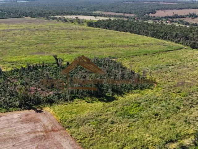 Casa / Sobrado para Venda em Avaré/SP Área Rural de Avaré