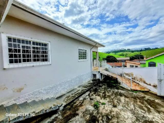 Casa / Sobrado para Venda em Bandeira do Sul/MG Santo Reis 3 Quartos