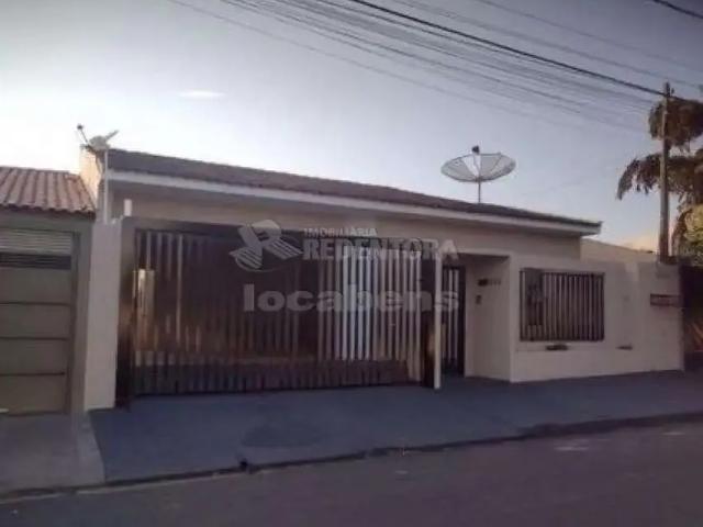 Casa / Sobrado para Venda em Bady Bassitt/SP Água Limpa I 4 Quartos