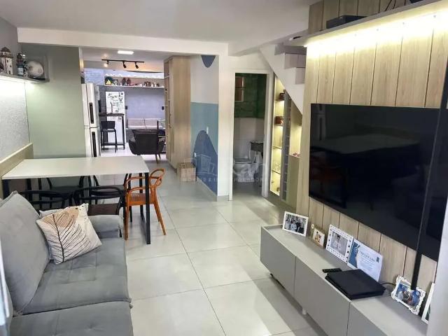 Casa / Sobrado para Venda em Balneário Camboriú/SC Ariribá 2 Quartos