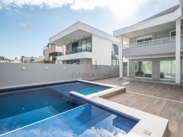 Casa / Sobrado para Venda em Balneário Camboriú/SC Ariribá 5 Quartos