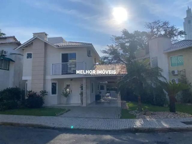 Casa / Sobrado para Venda em Balneário Camboriú/SC Barra 3 Quartos