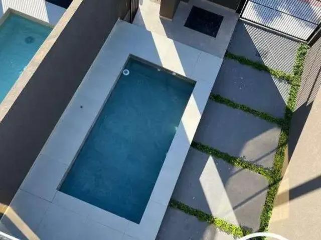 Casa / Sobrado para Venda em Balneário Camboriú/SC Barra 3 Quartos