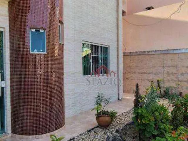 Casa / Sobrado para Venda em Balneário Camboriú/SC Centro 4 Quartos