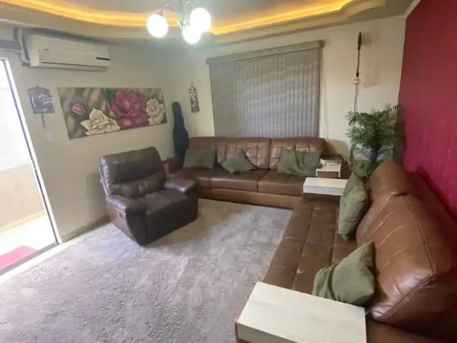 Casa / Sobrado para Venda em Balneário Camboriú/SC Municípios 3 Quartos